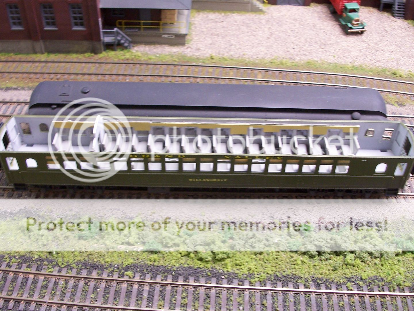 Simple Window Shades for Passenger Cars / Body Height Question Model